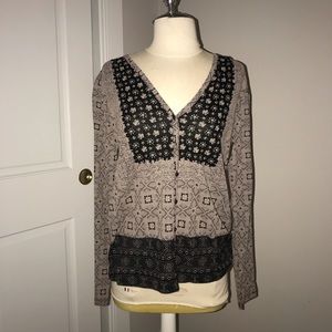 Long sleeve blouse